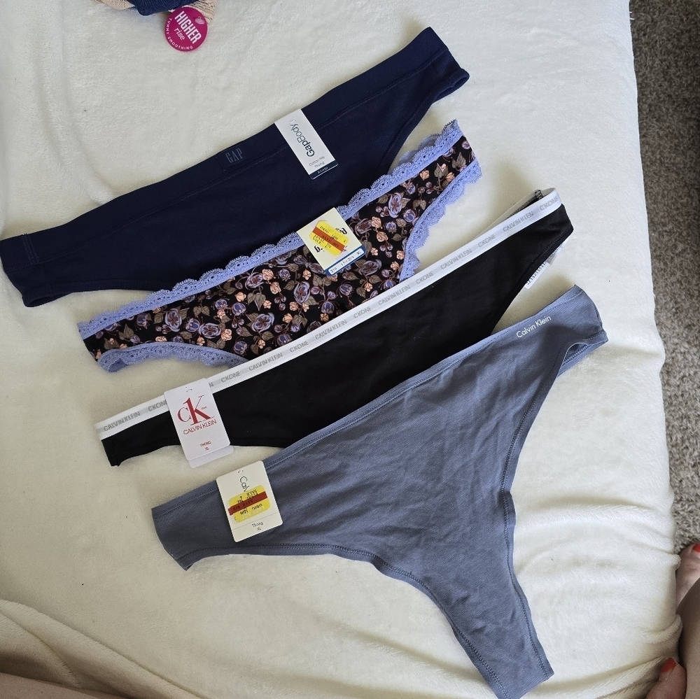 NWT Bundle Of 4 Cotton Blend Thongs Size Xl